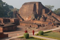 Древнейший буддийский университет Наланда включен в Список Всемирного наследия